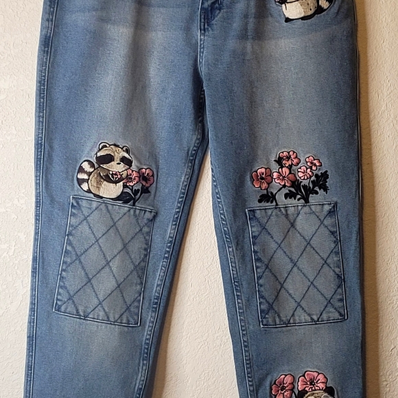 Hot Topic Blue Jeans with Raccoon and Floral Embroidery - Picture 2 of 9